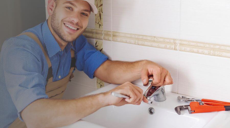 Faucet cartridge replacement in Lakeshore, CA